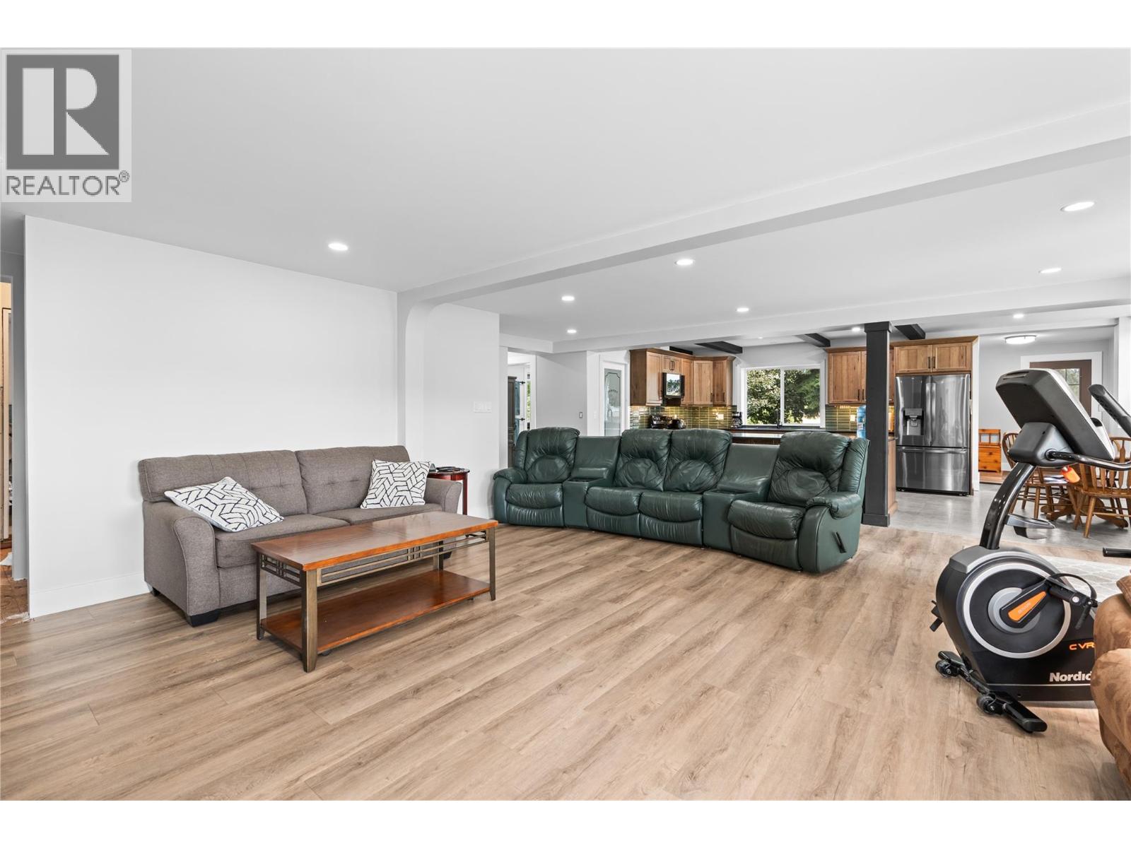 218 Anderson Road, Enderby