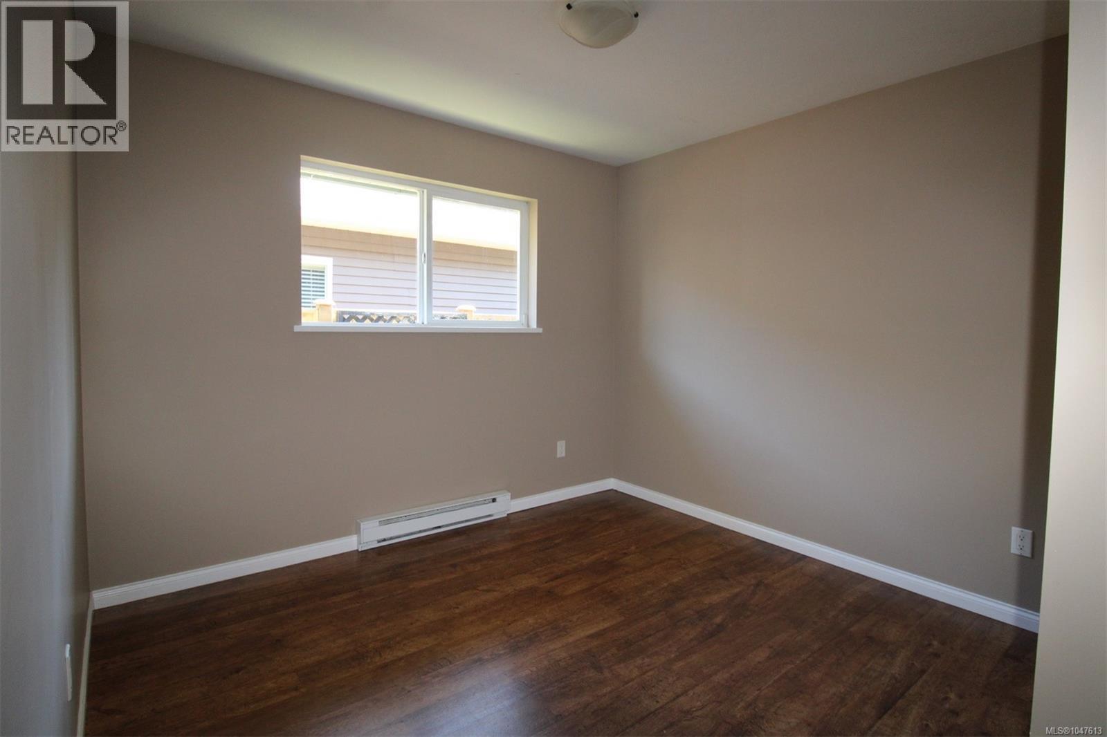 3381 Coniston Cres - 16