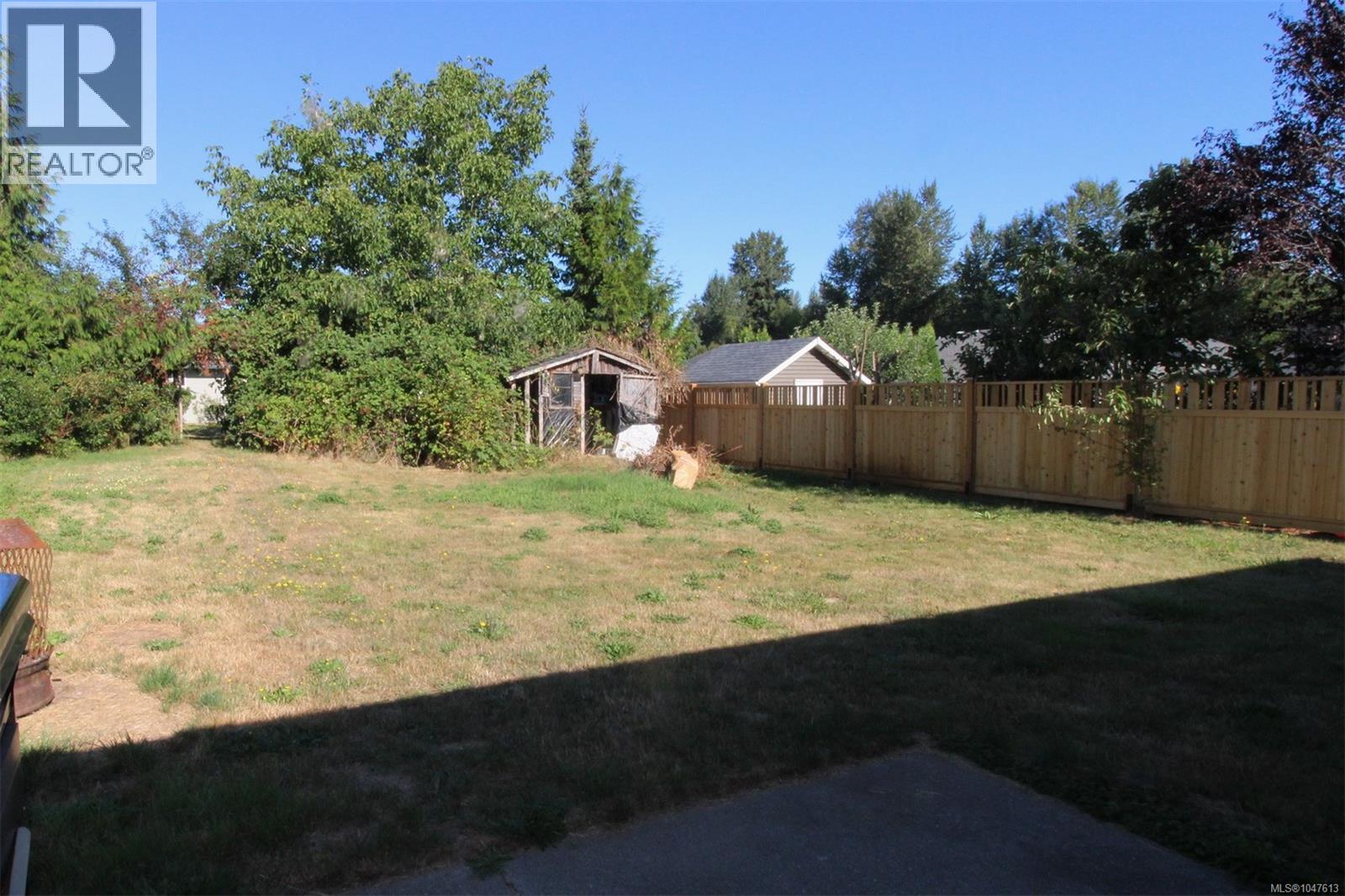 3381 Coniston Cres - 21