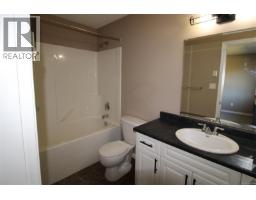 3381 Coniston Cres, Cumberland, BC V0R1S0 Photo 13