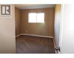 3381 Coniston Cres, Cumberland, BC V0R1S0 Photo 14