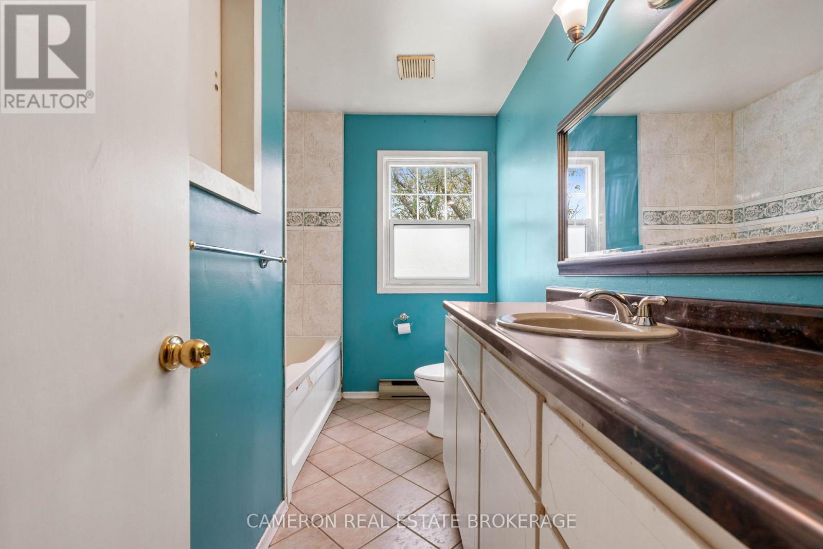 1706 ALGUIRE STREET - 19