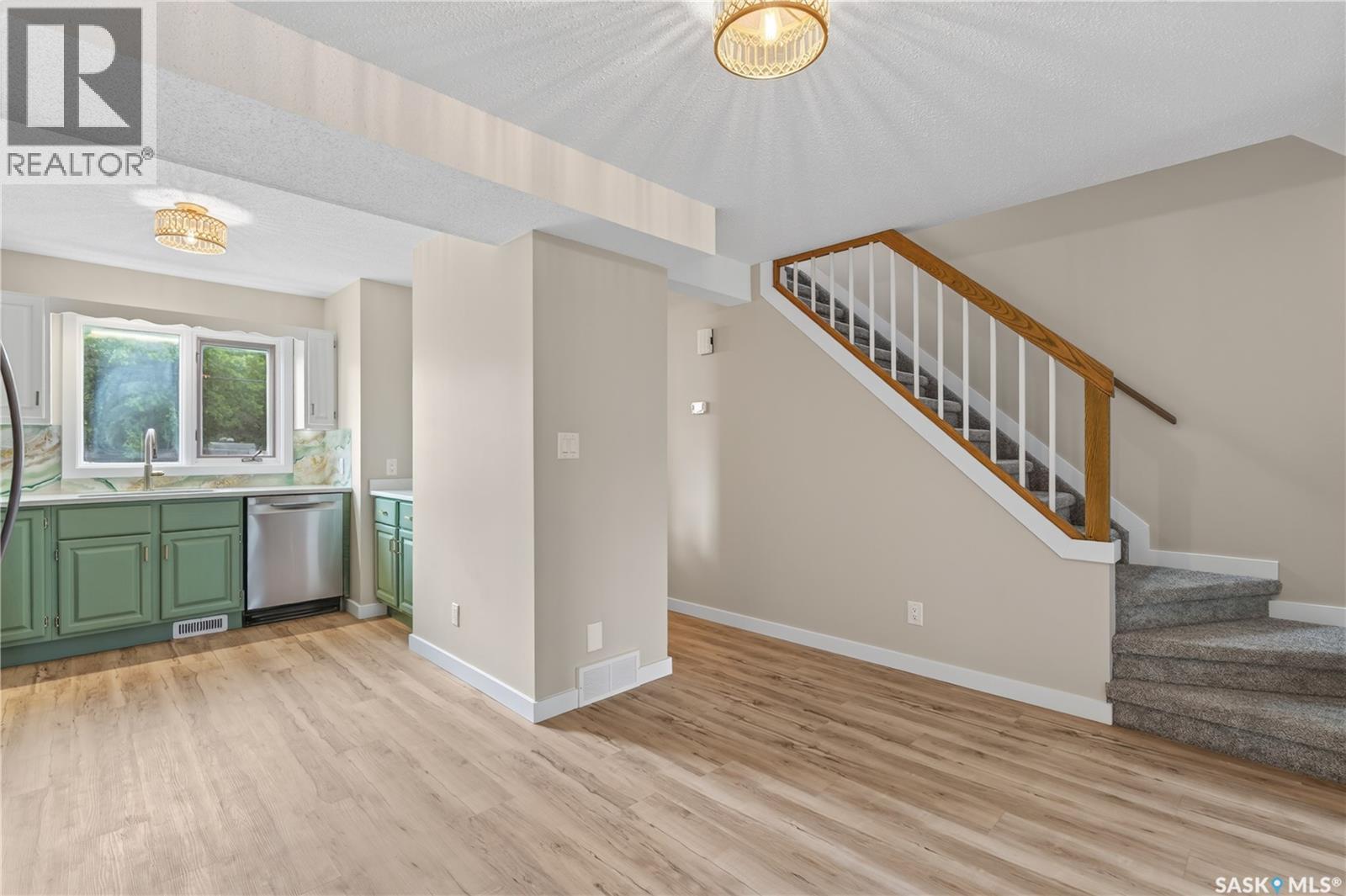#309 7th AVENUE - 21