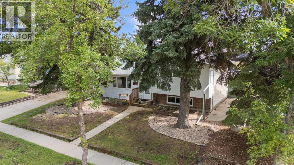 4605 45 Street - Image 3