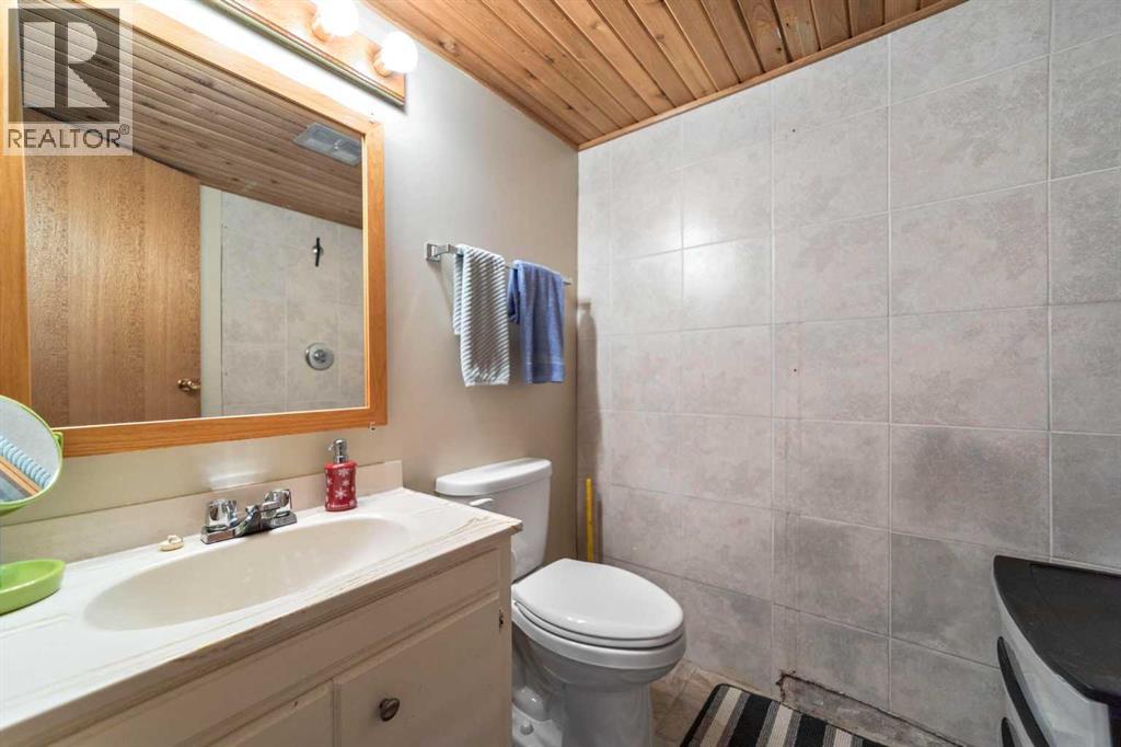 4605 45 Street - Image 26