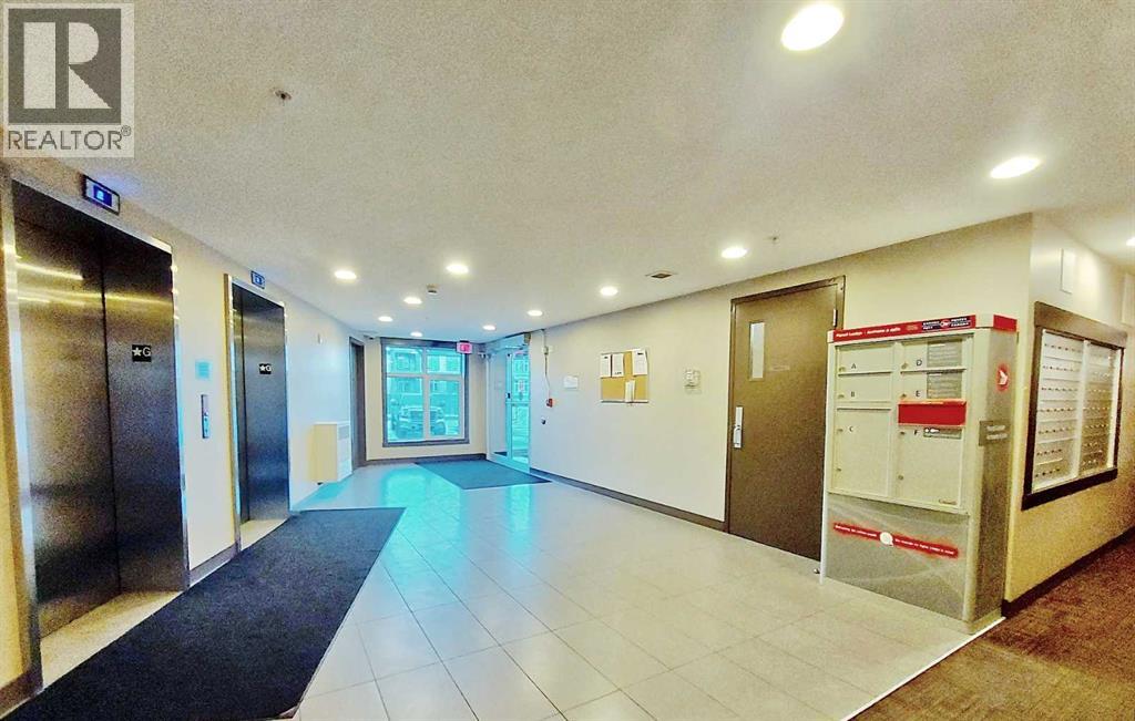#206 15 ASPENMONT Heights SW - 28