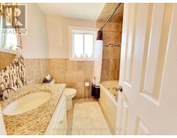 Main Floor - 62 Laidlaw Drive, Barrie, ON L4N7W2 Photo 10