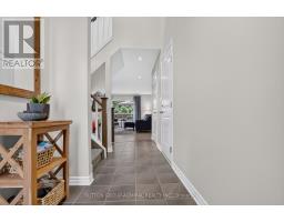 Bathroom - 7 Chatfield Street, Ingersoll, ON N5C0B3 Photo 9
