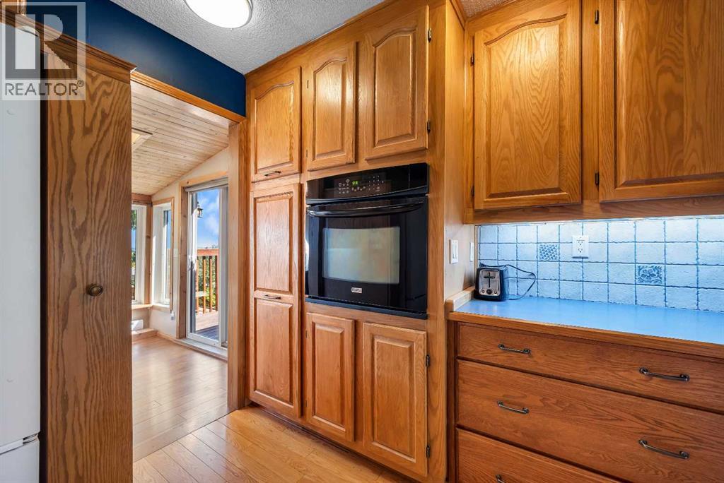 124 Macewan Drive NW - 14