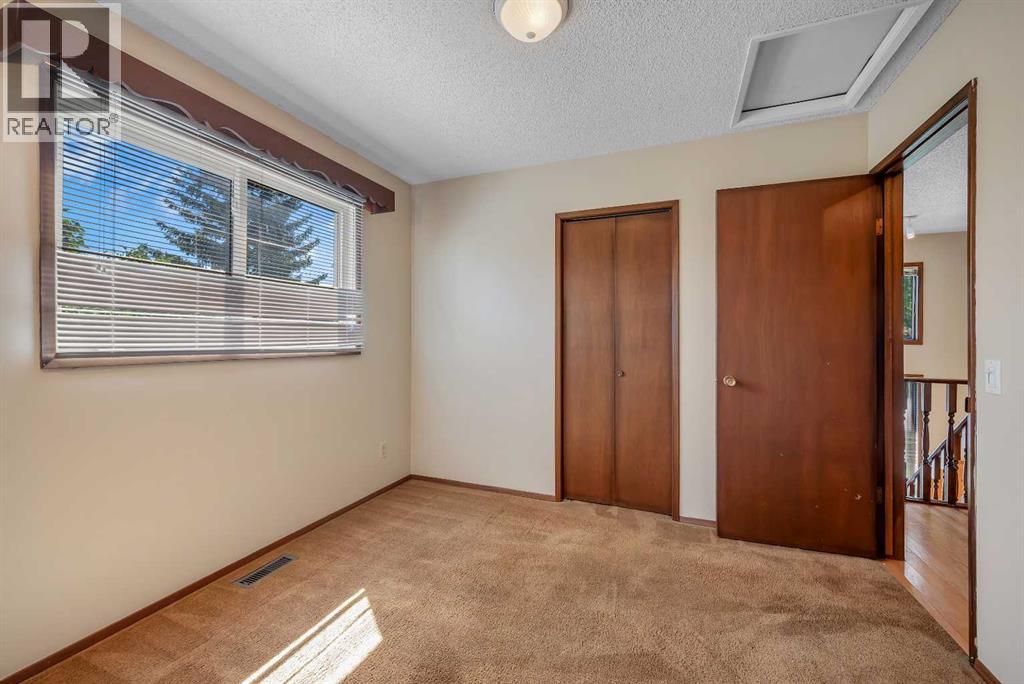 124 Macewan Drive NW - 27