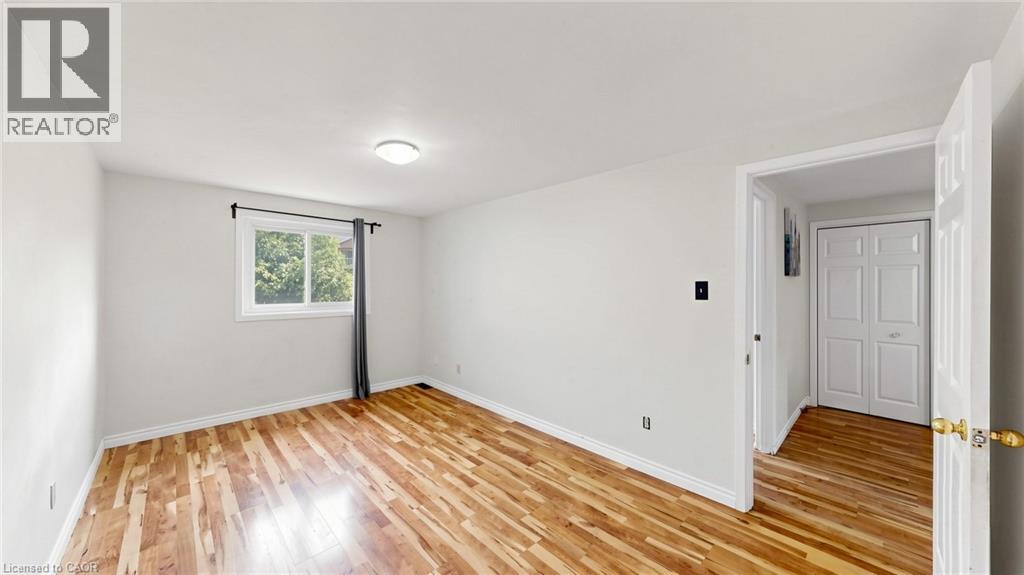 304 BLUEVALE Street - Image 27