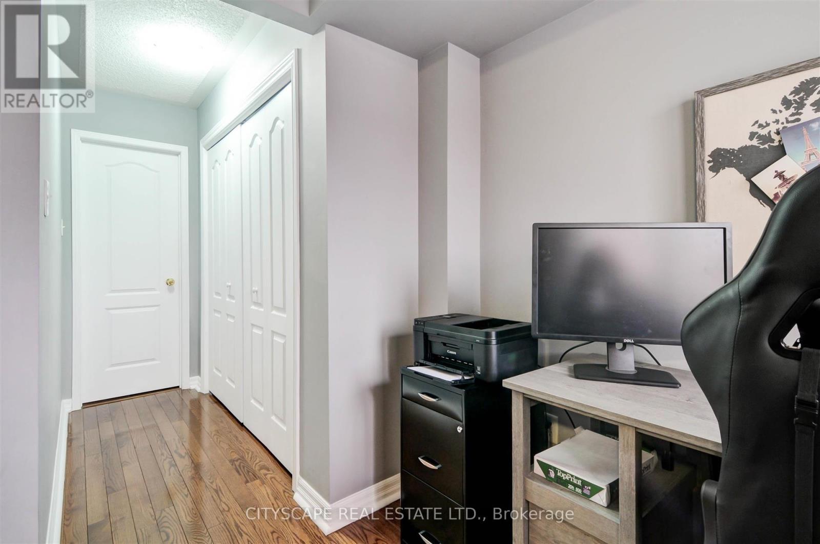 353 SPARROW CIRCLE - 23