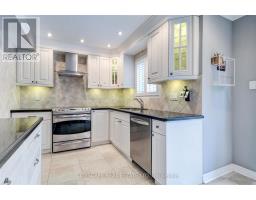 Bathroom - 353 Sparrow Circle, Pickering, ON L1V7E6 Photo 11