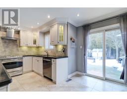 353 Sparrow Circle, Pickering, ON L1V7E6 Photo 12