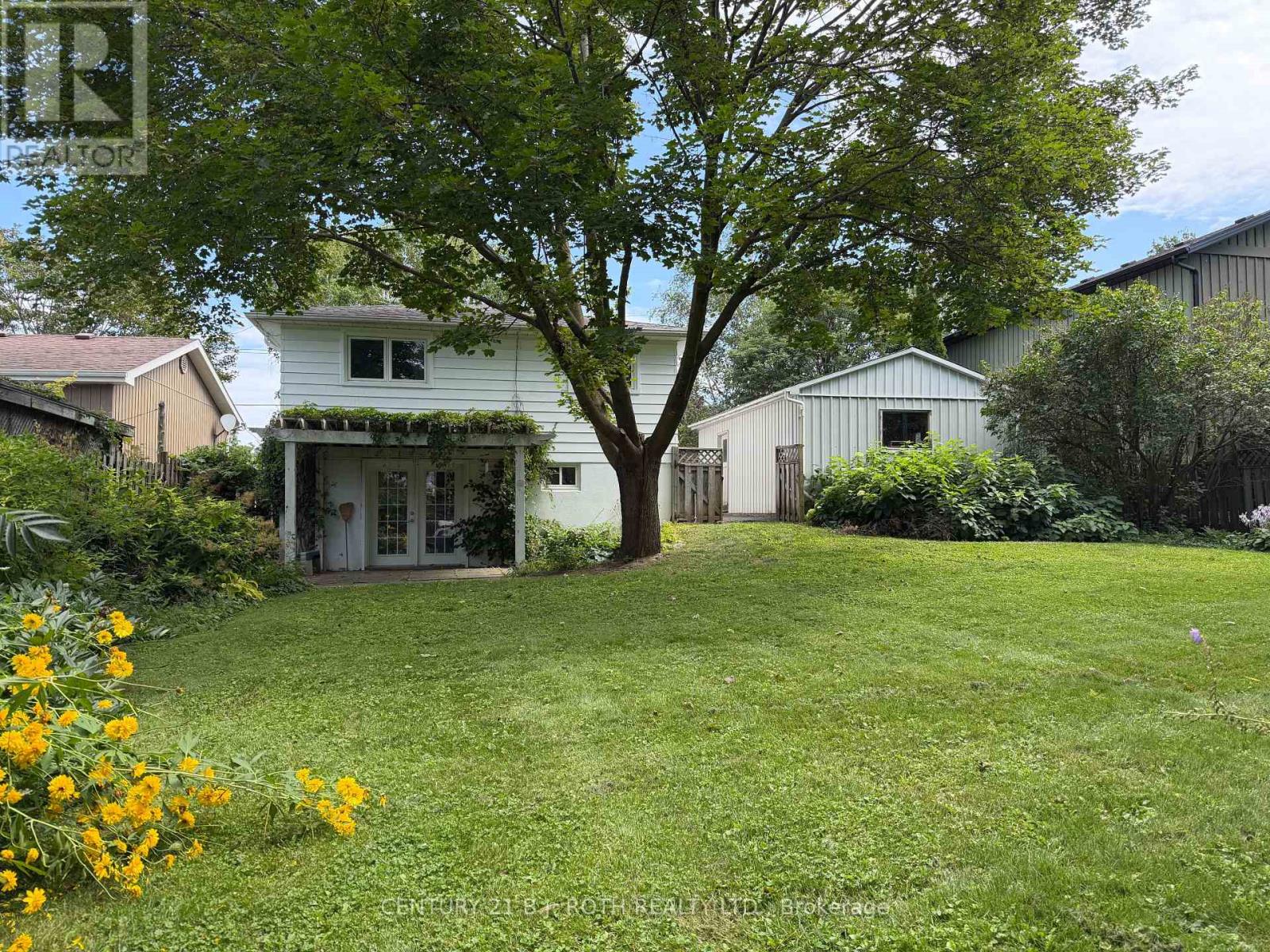 72 ALLAN STREET - 2