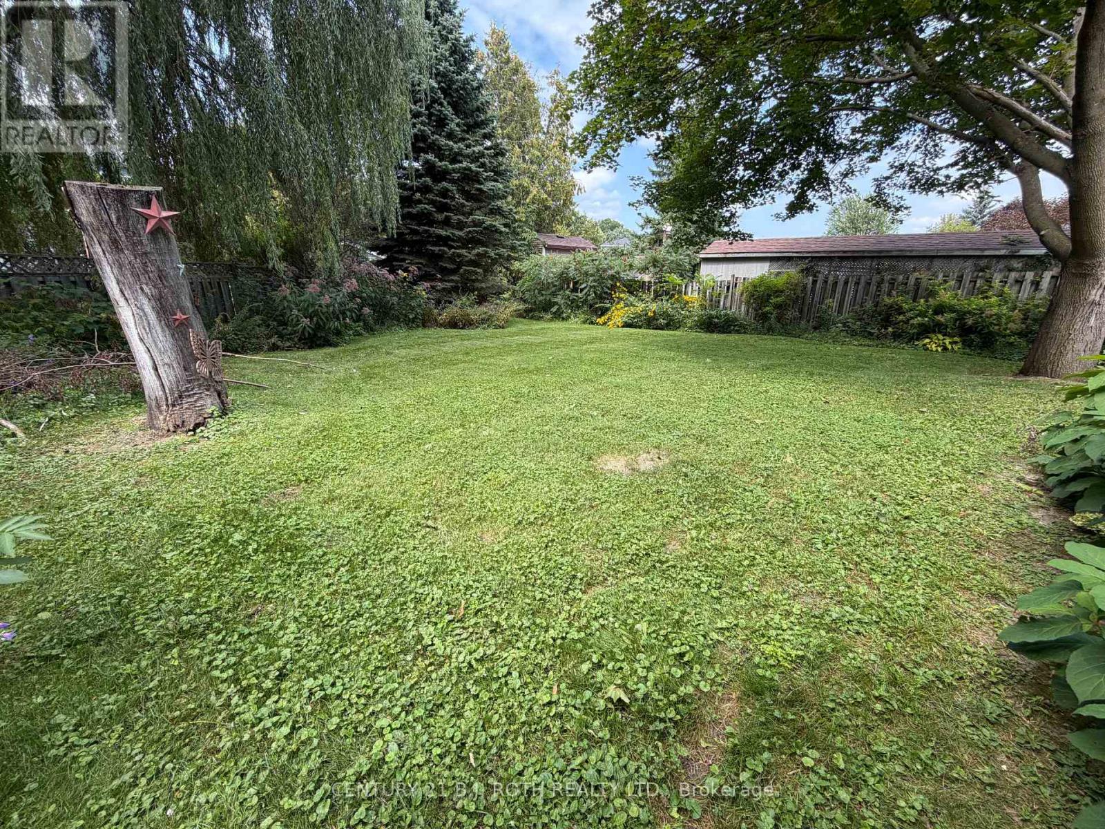 72 ALLAN STREET - 4