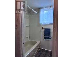 5 - 131 Lyons Avenue, Welland, ON L3B1M3 Photo 8