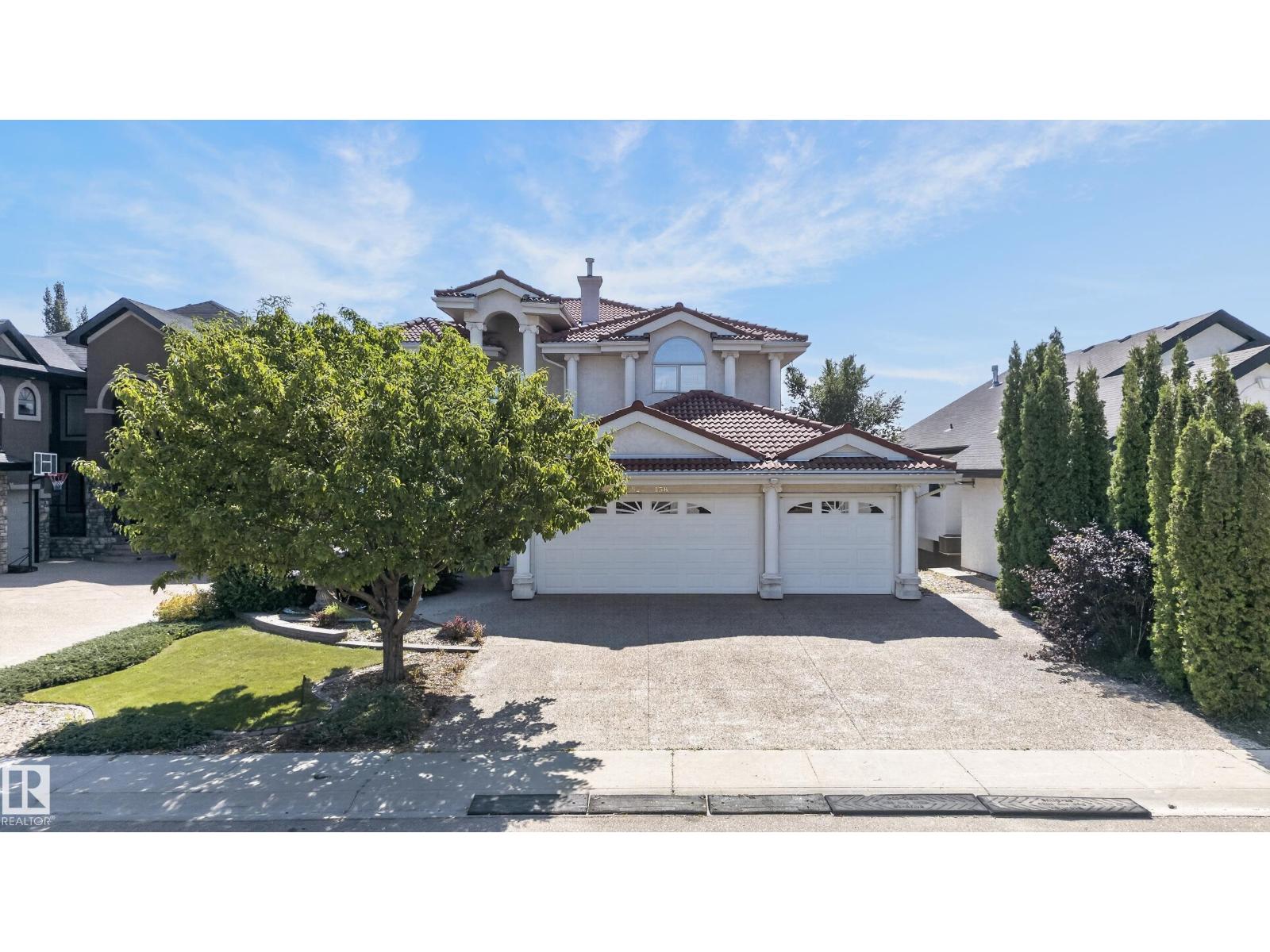 13527 158 AV NW - 1