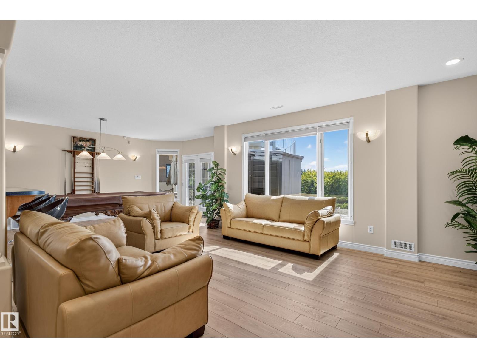 13527 158 AV NW - Image 51