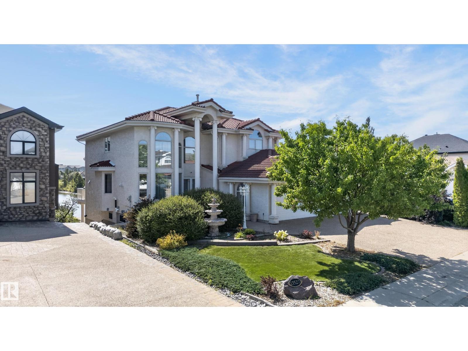 13527 158 AV NW - 60