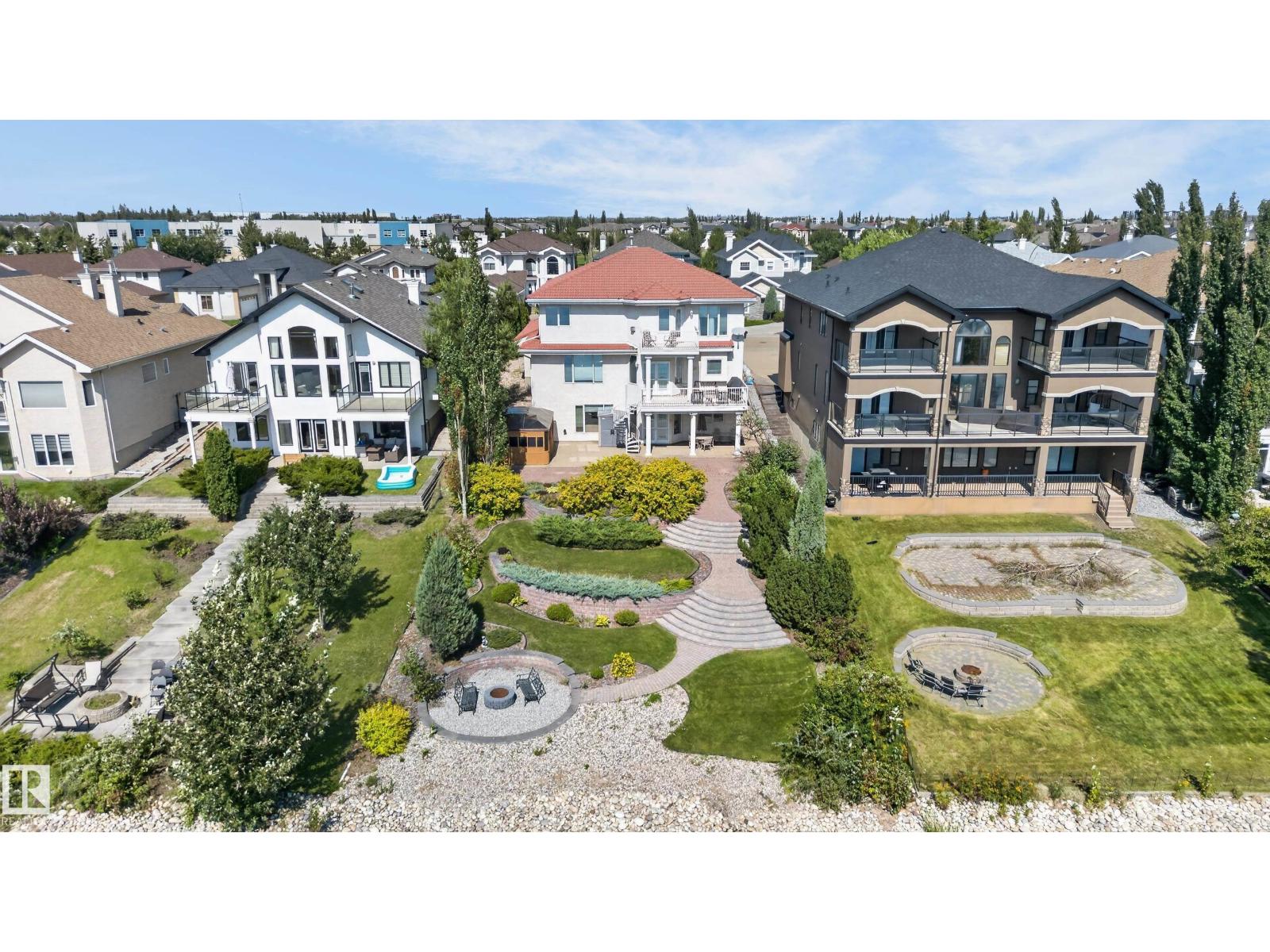 13527 158 AV NW - 61