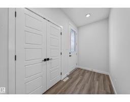 Bonus Room - 1174 Goldfinch Cr Nw, Edmonton, AB T5S0R2 Photo 9