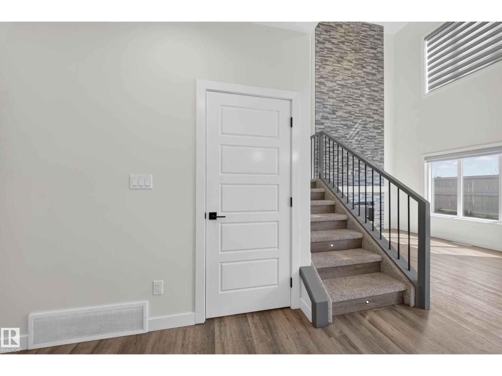 1174 GOLDFINCH CR NW - Image 8