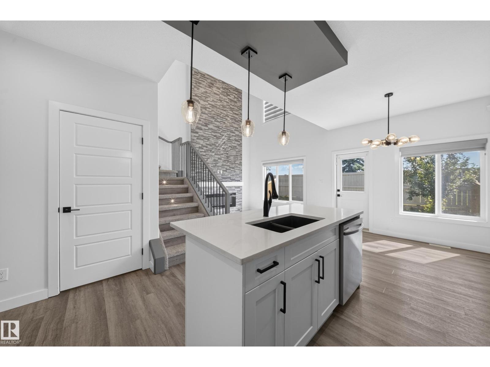 1174 GOLDFINCH CR NW - Image 24