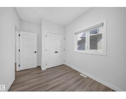 1174 Goldfinch Cr Nw, Edmonton, AB T5S0R2 Photo 11