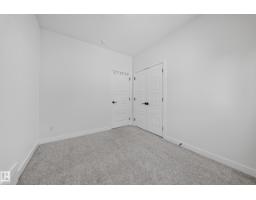 1174 Goldfinch Cr Nw, Edmonton, AB T5S0R2 Photo 37