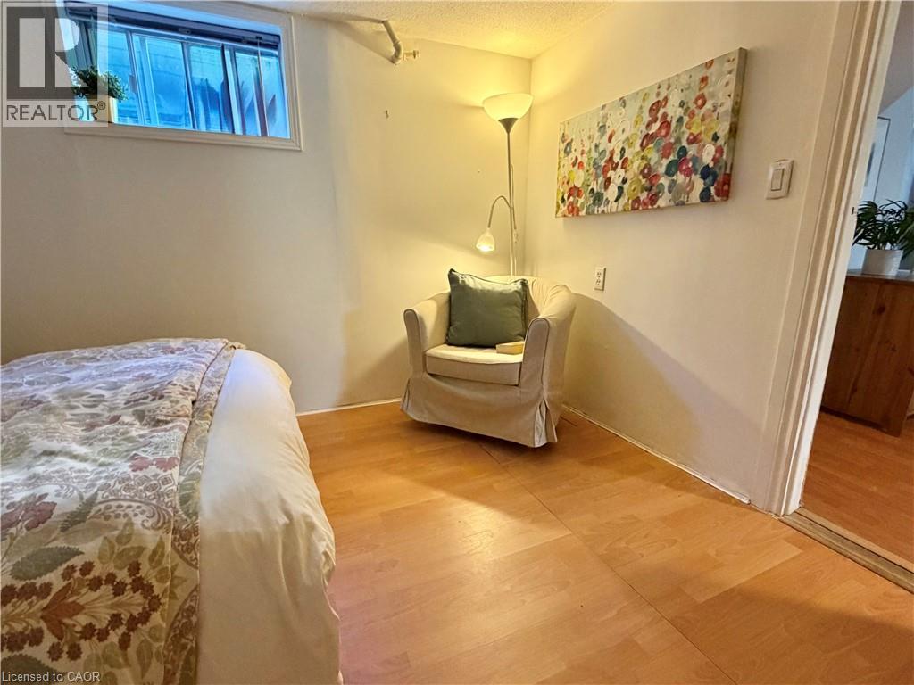 446 UPPER GAGE Avenue - 15