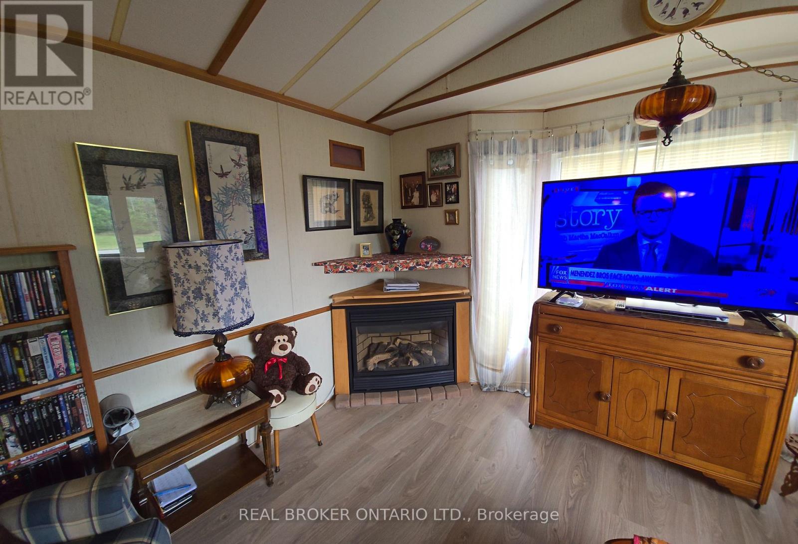 #10 3033 TOWNLINE ROAD - 14