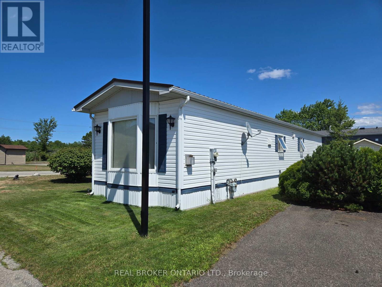 #10 3033 TOWNLINE ROAD - 4