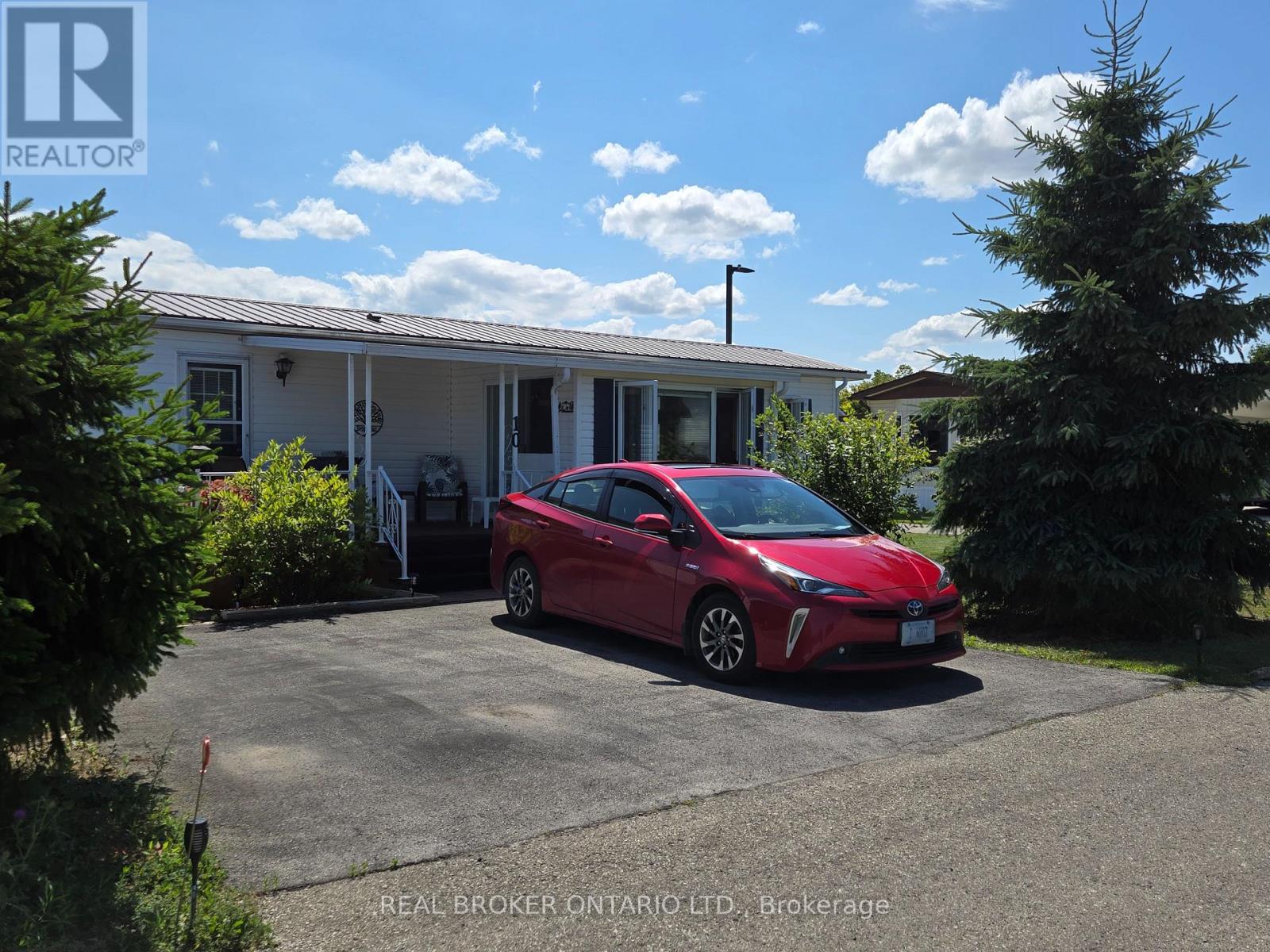 #10 3033 TOWNLINE ROAD - 5