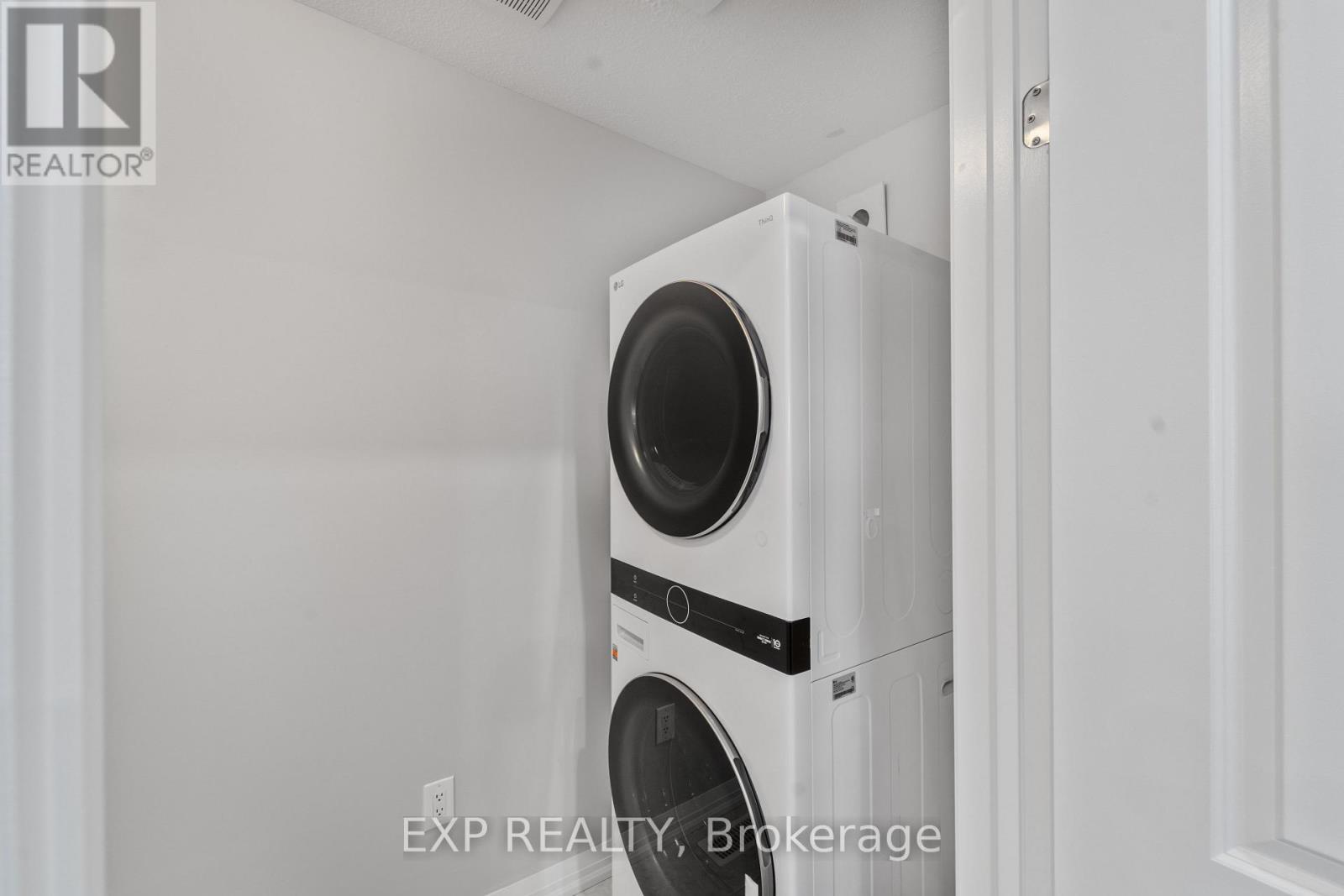 116 BUR OAK DRIVE - Image 24