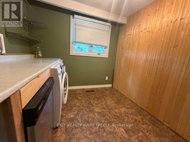 91 BURBANK CRESCENT - Image 41