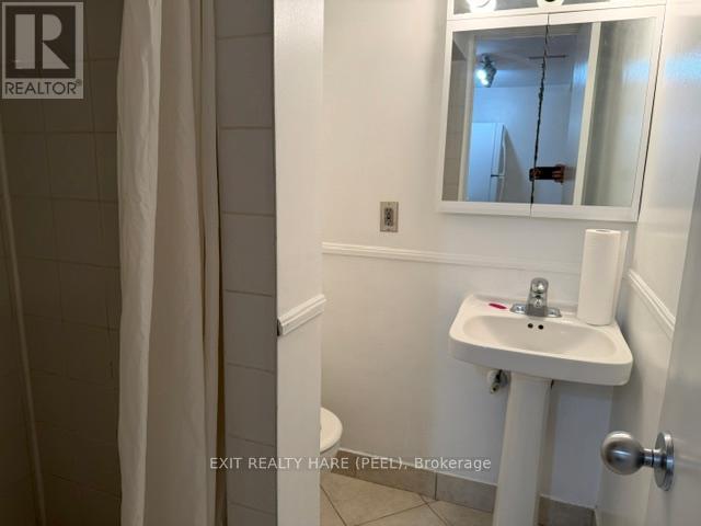 91 BURBANK CRESCENT - 33