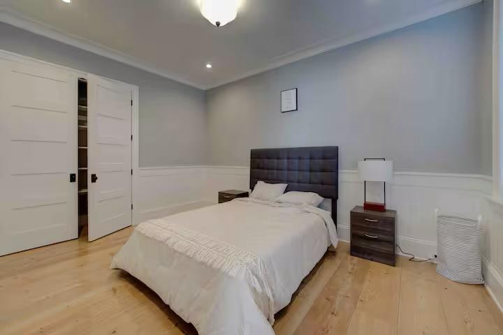 8 Bed, 6 Bath House for Sale in Surrey – 17011 26 AVE AVENUE, Surrey – MLS# R3152619 - Image 19