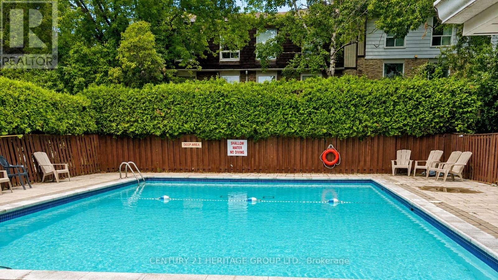 27 DUNKELD WAY - 41