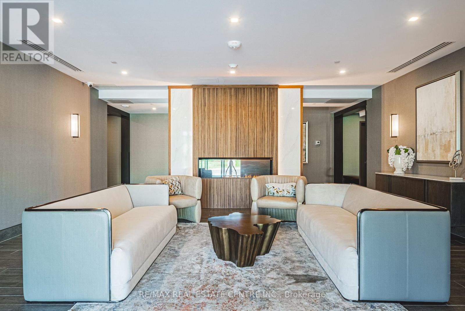 #1202 470 DUNDAS STREET E - 38