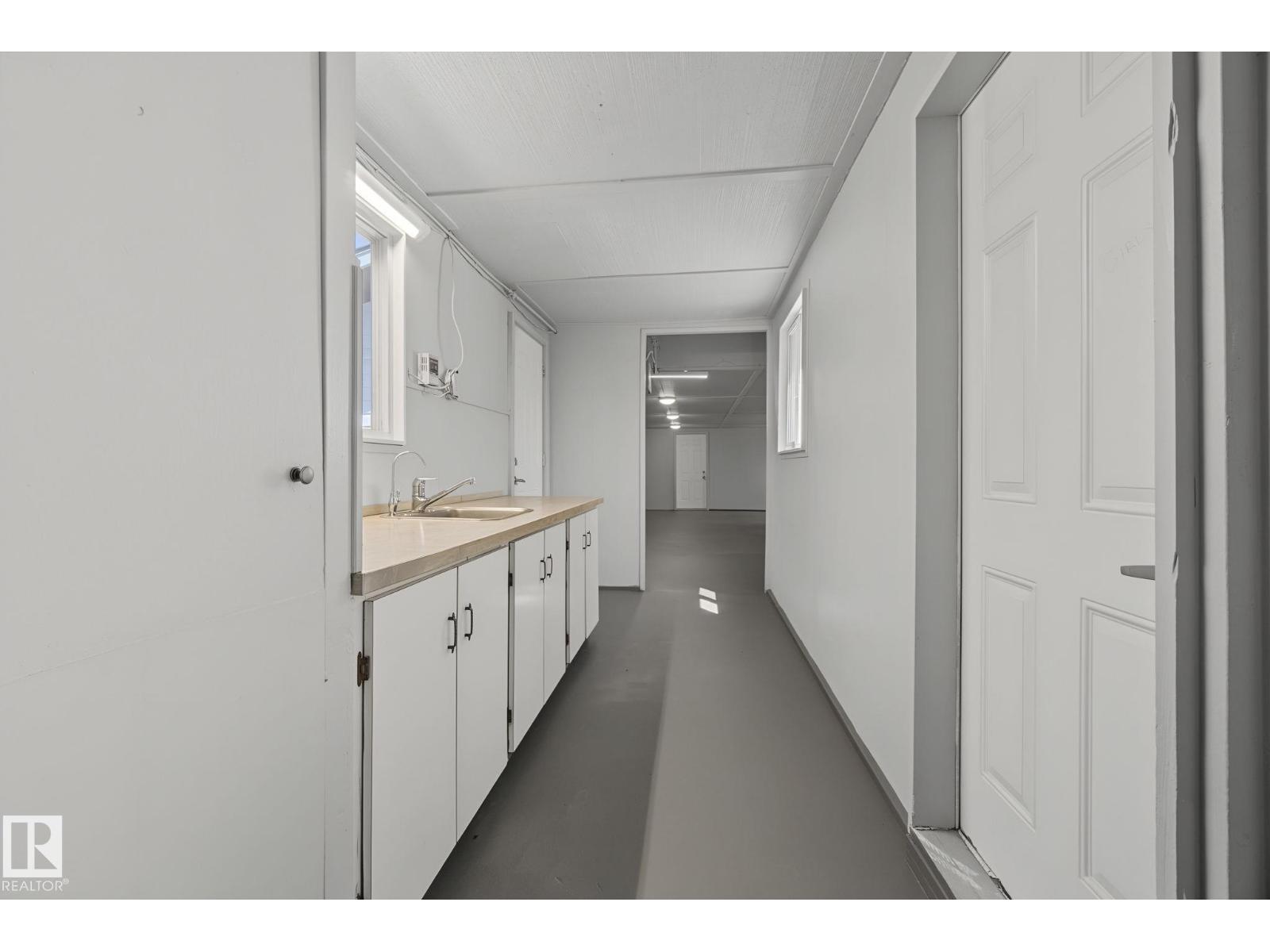 51357 RGE ROAD 231 - 42