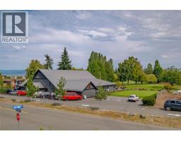 492 Cottage Dr, Qualicum Beach, BC V9K2T3 Photo 76