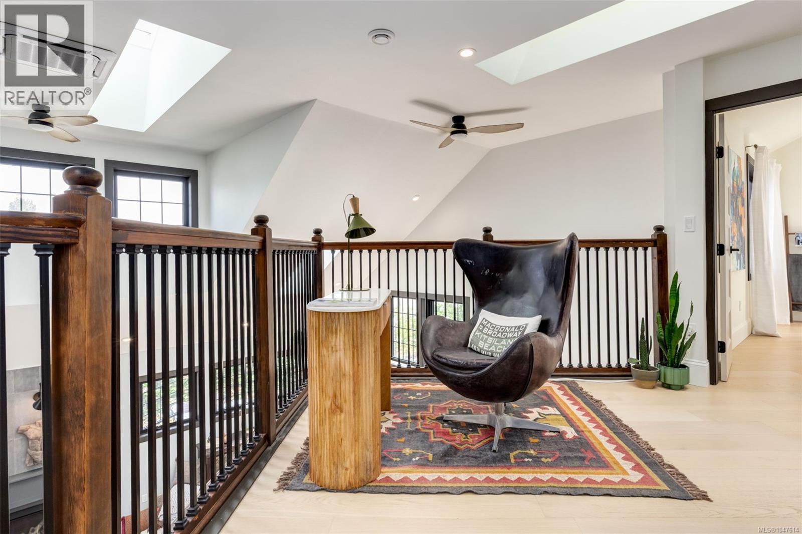 492 Cottage Dr - 38