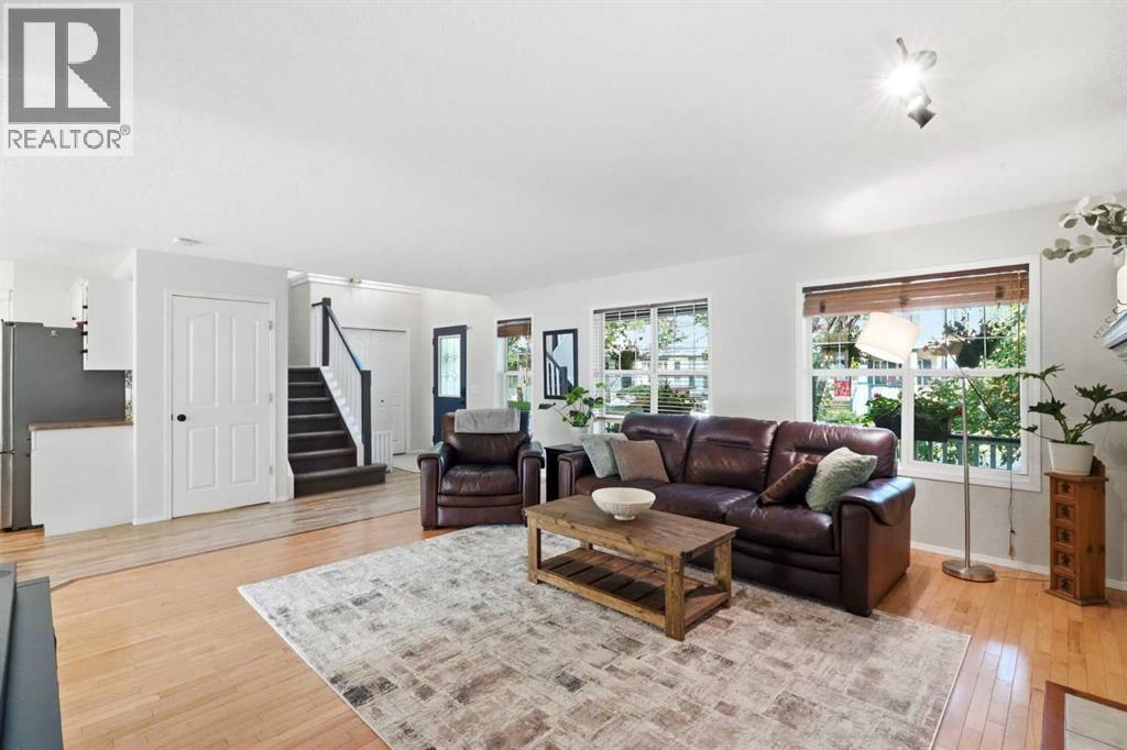 249 Inverness Park SE - Image 5