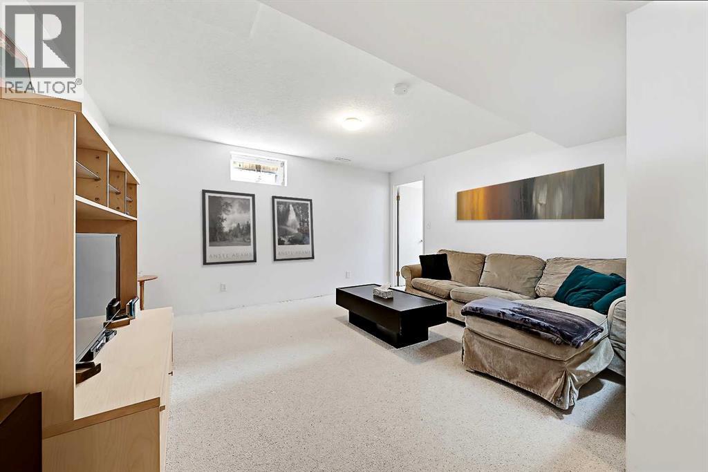 40 River Valley Crescent SE - Image 33