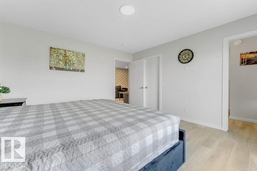 3111 9 ST NW - 39
