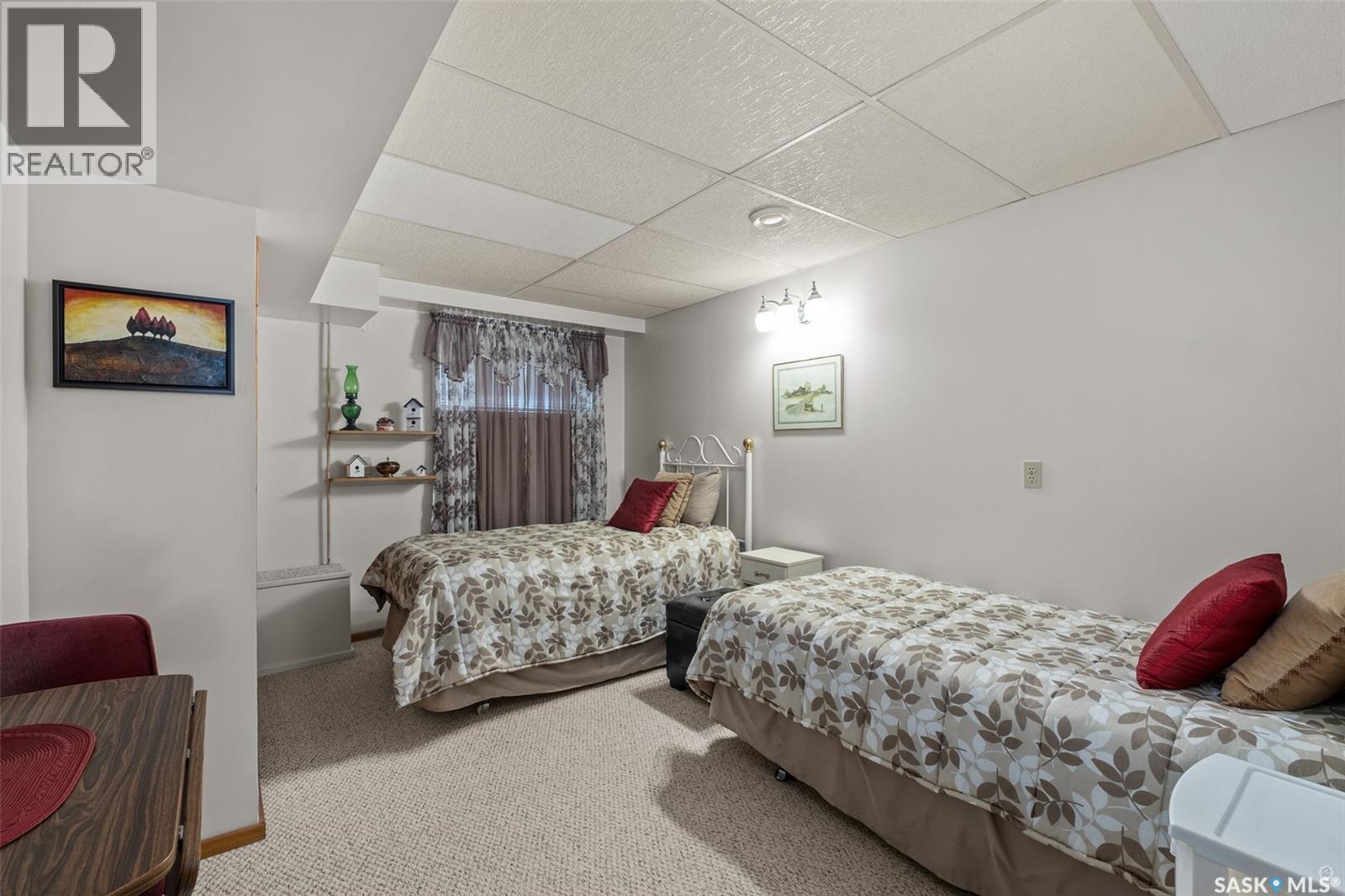 21 Plaxton PLACE - 21