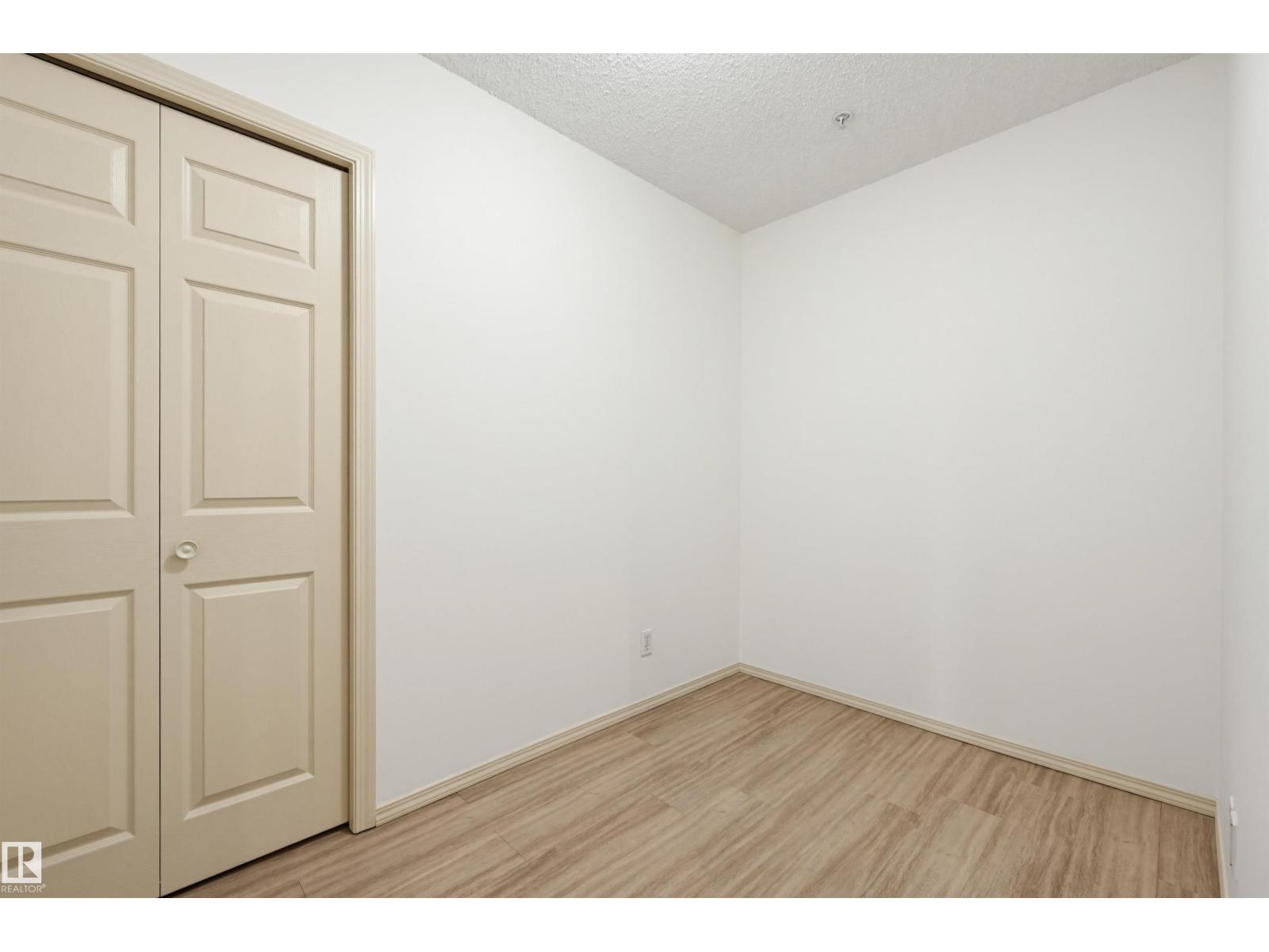 #102 11103 84 AV NW - Image 18