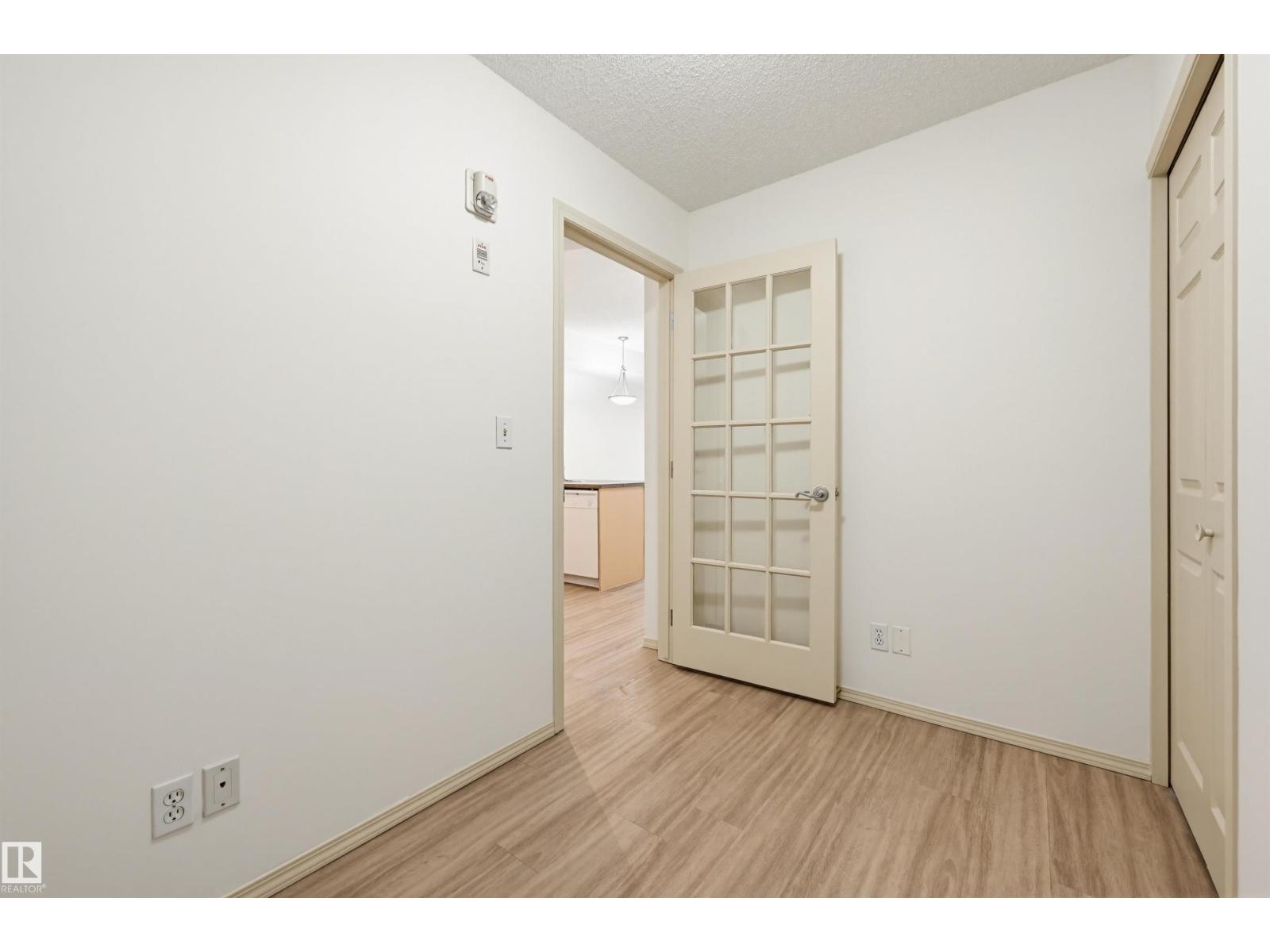 #102 11103 84 AV NW - Image 19