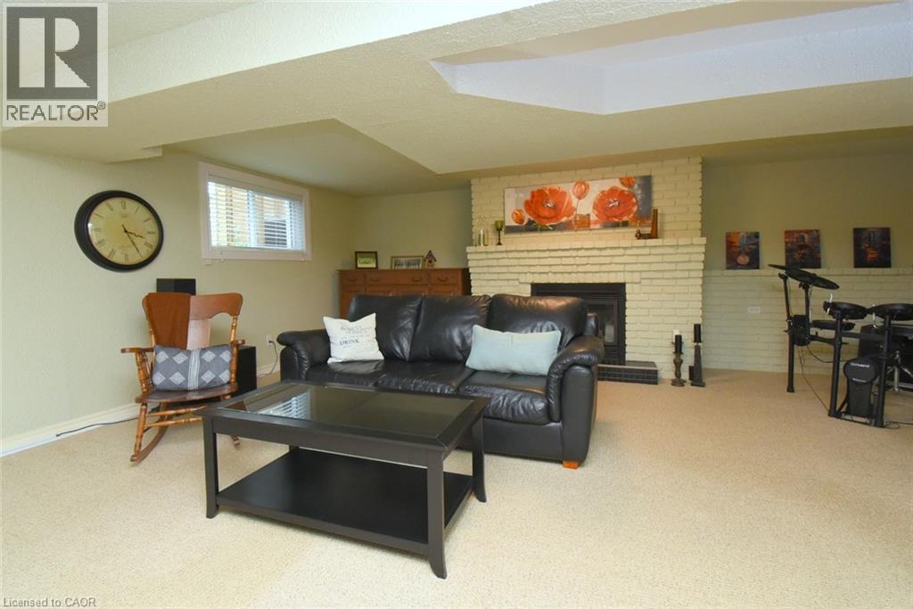 374 BRIGADOON Drive - Image 34